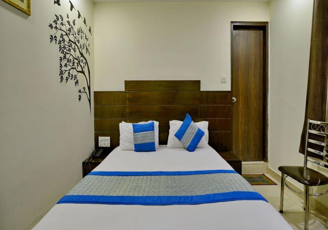 A1rooms By Family - Walking Metro Station *