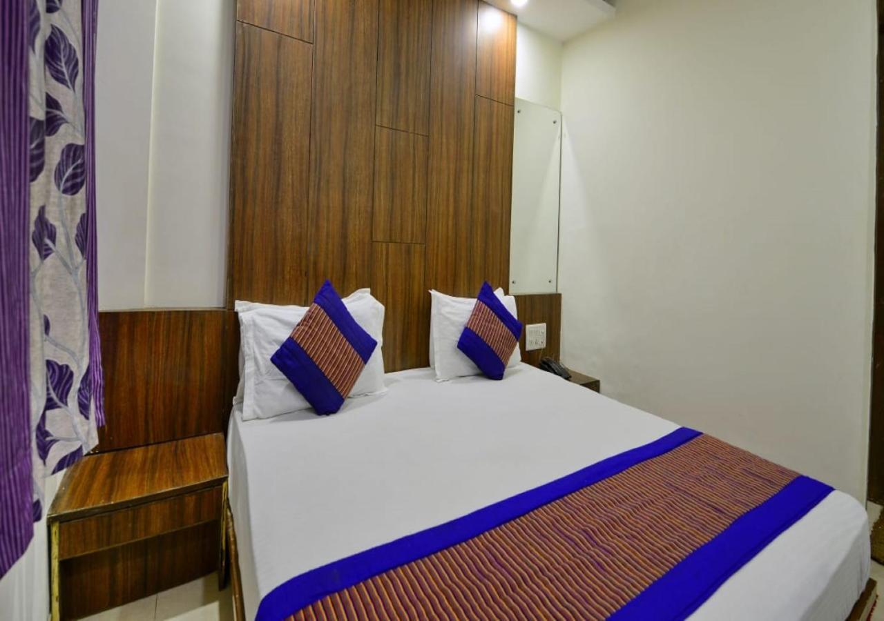 A1rooms By Family - Walking Metro Station *